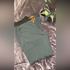 Moss Zamoras 1st Drop